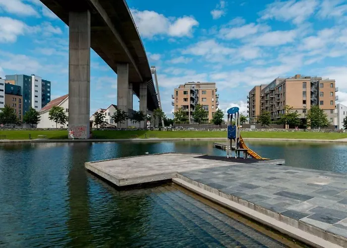 Apartman Modern And 2 Bedroom W/king Beds + Free Parking